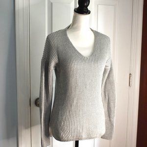 Rachel Zoe Knit Grey V Neck Sweater Fits  S